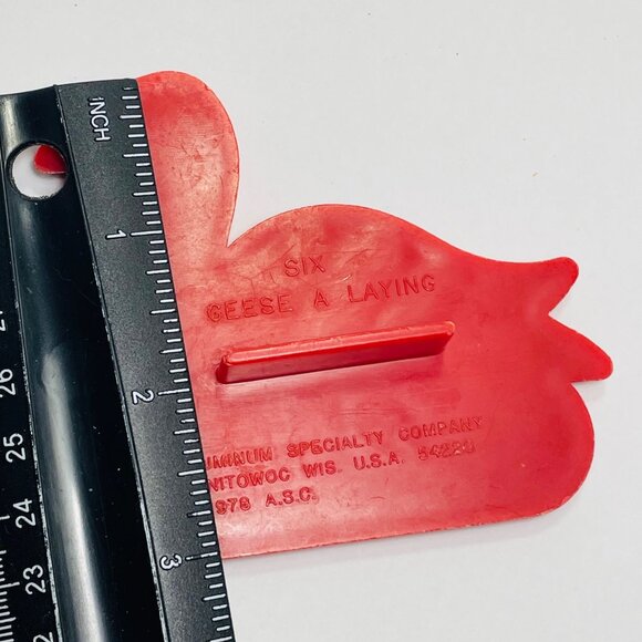 Chilton Six Geese A Laying Cookie Cutter Red Christmas Holiday Song Vintage 1978 - Picture 5 of 6